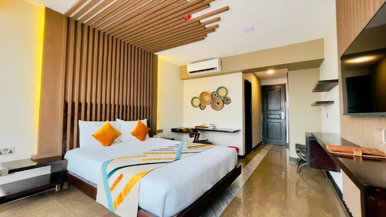 Hotel Kabira Country Club Kampala 4*,