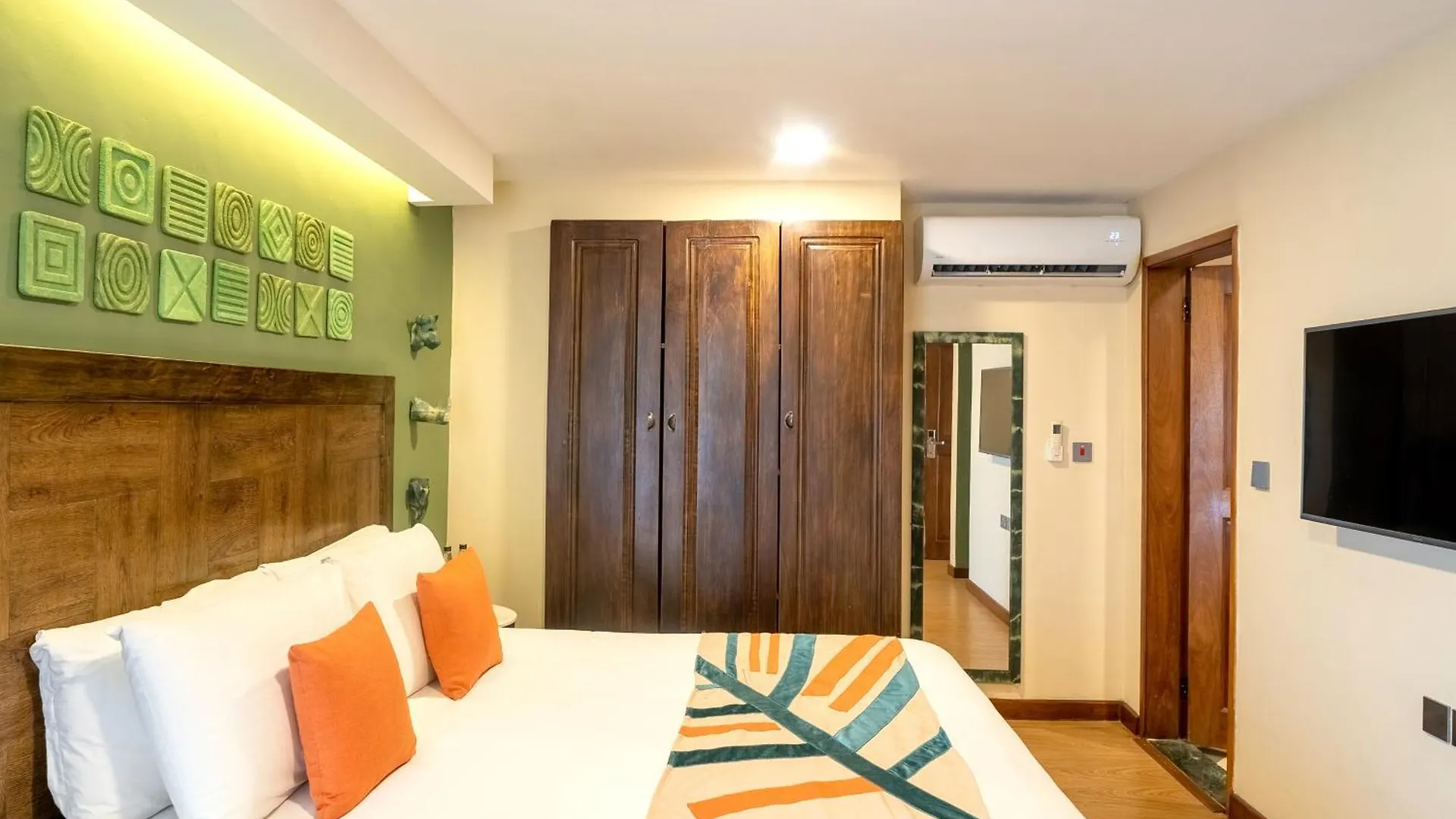Kabira Country Club Hotel Kampala 4*,  Uganda